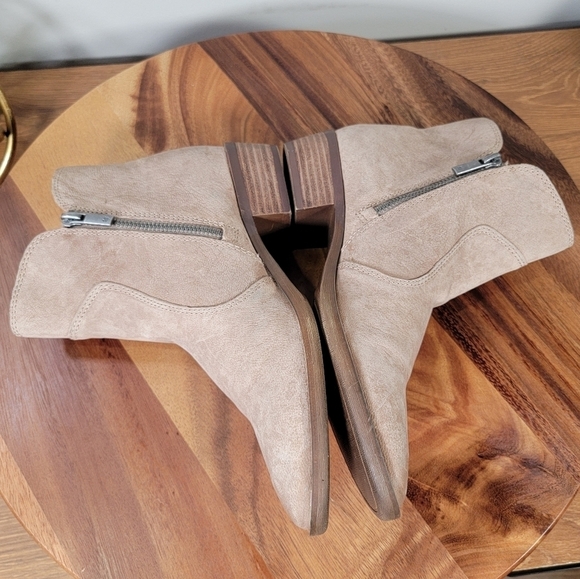 Lucky Brand Tayti Leather Ankle Boots Size 6.5 - Picture 8 of 14